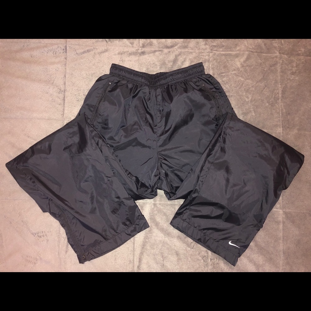 Wind breaker Nike pants w/ legging interior